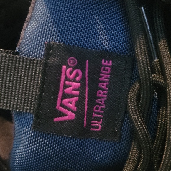 Men's Vans Ultra range all season all terrian shoes - Picture 6 of 8